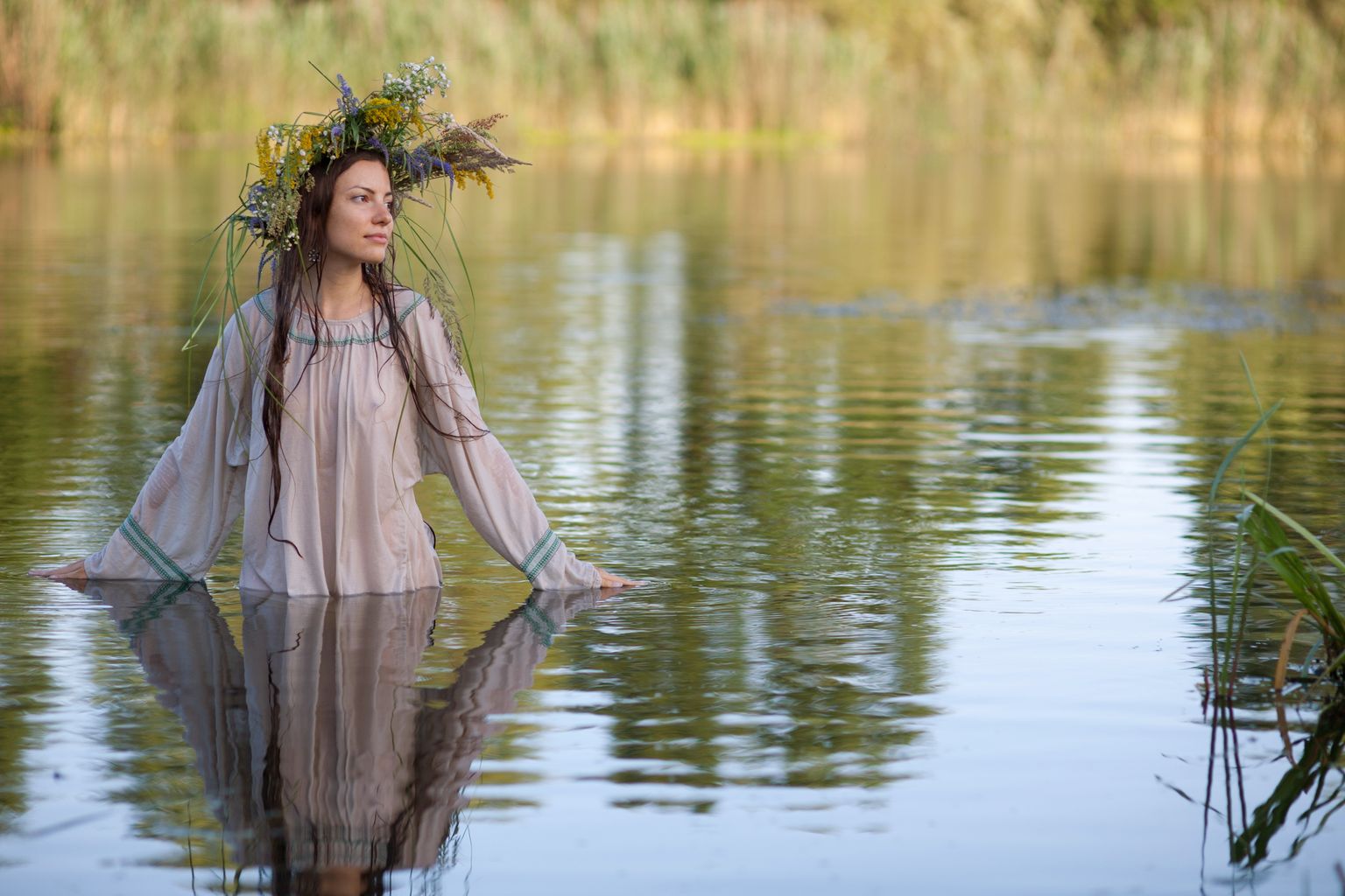 Slavic girls in Padang