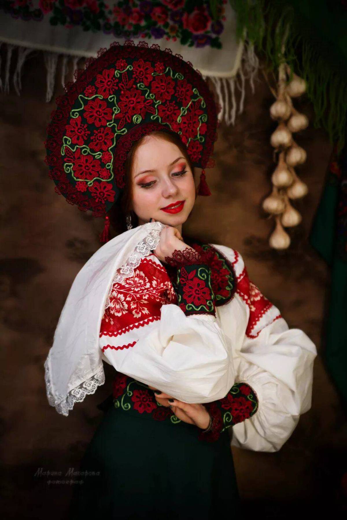 Women in Slavic costumes underwear in Padang