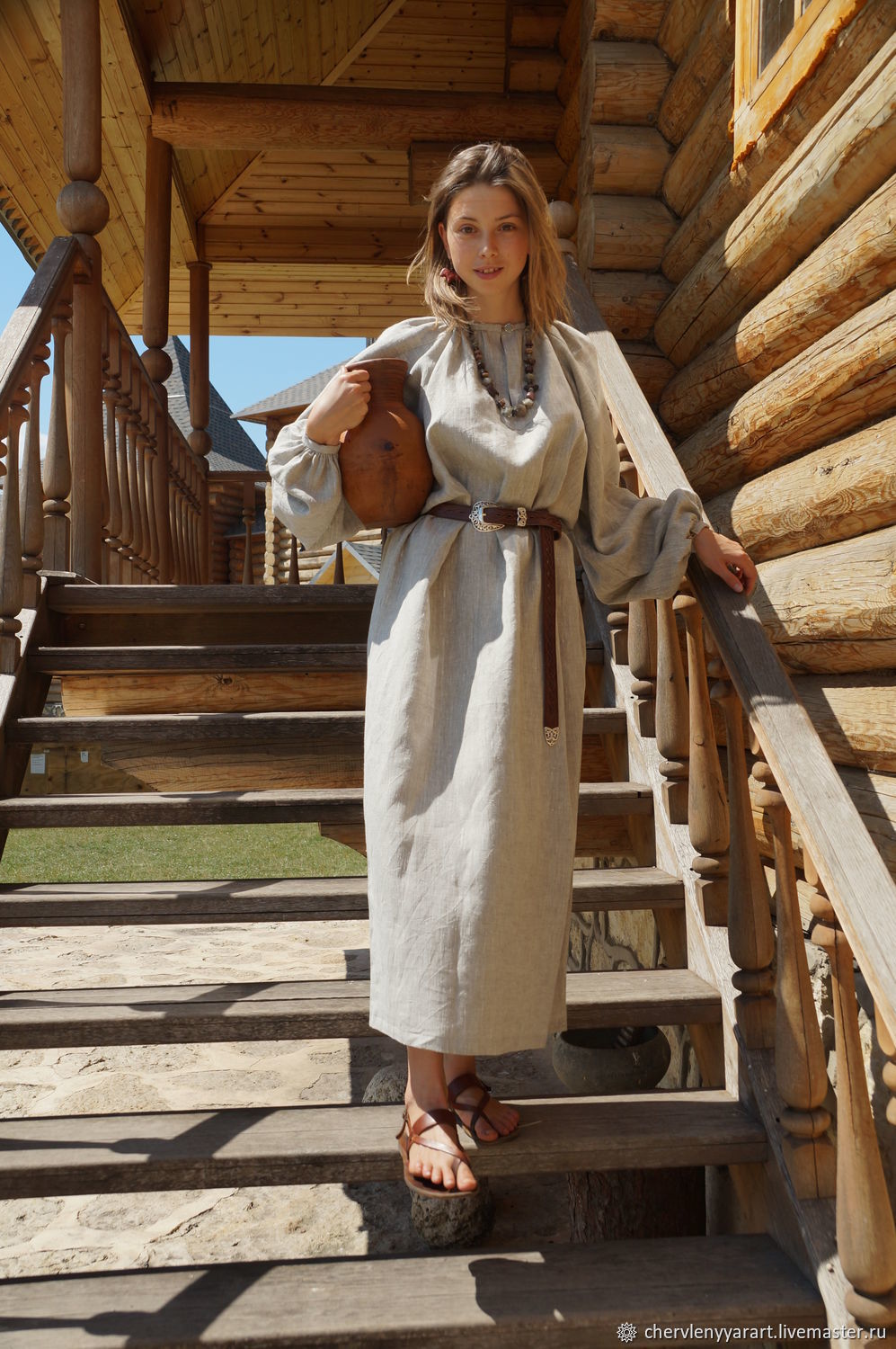 Girls in Slavic costumes in Padang