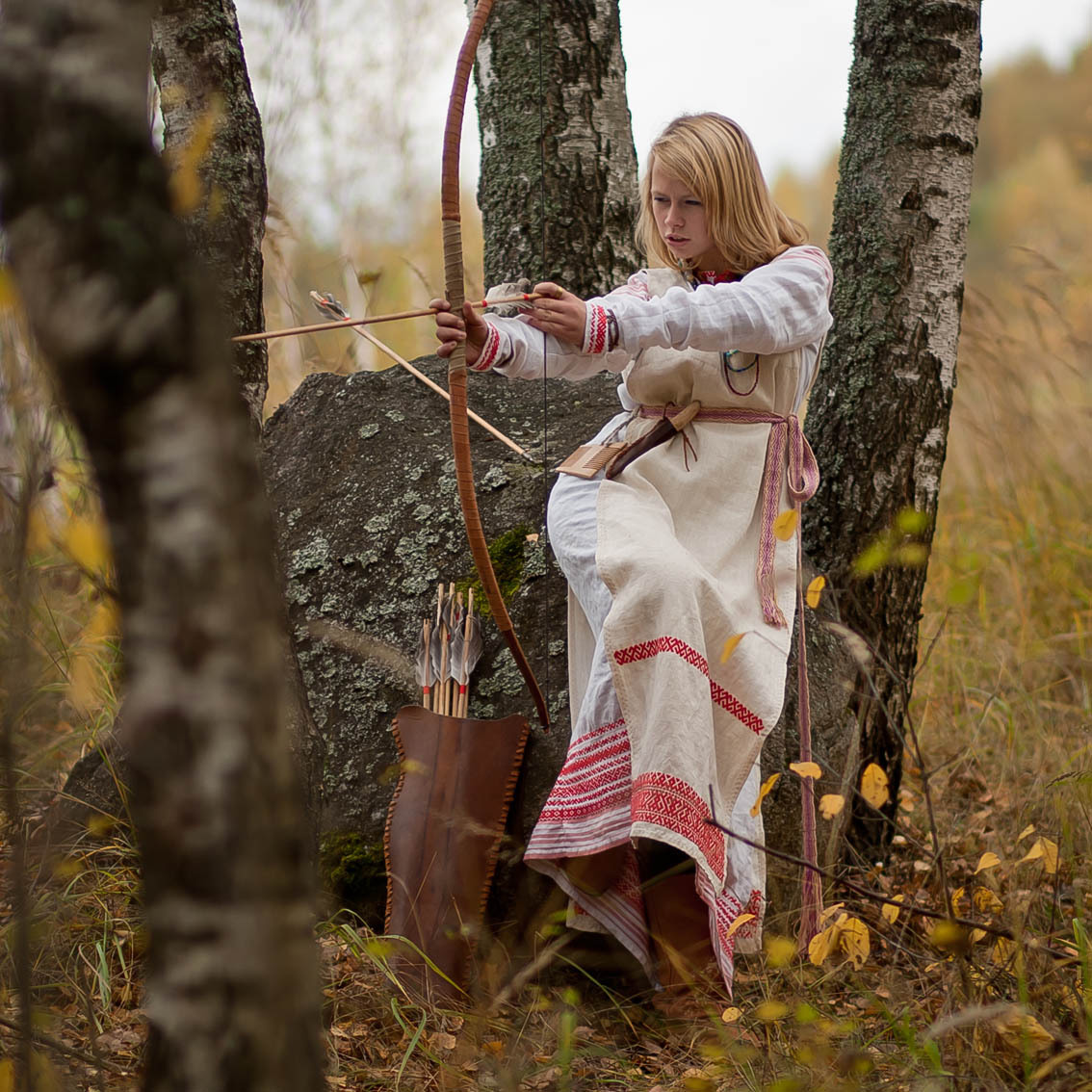 Sexy photo Girls in Slavic costumes in Padang